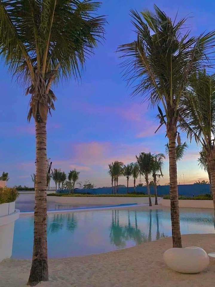 Udra Staycation Azure North Pampanga Lagundi Dış mekan fotoğraf
